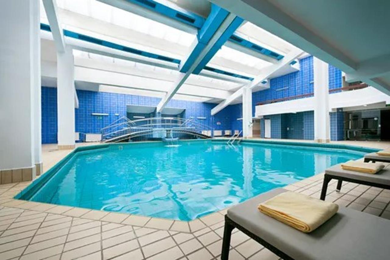 รีมิเซนส์ โฮเทล คริสตัล Hotel โอปาติยา ภายนอก รูปภาพ